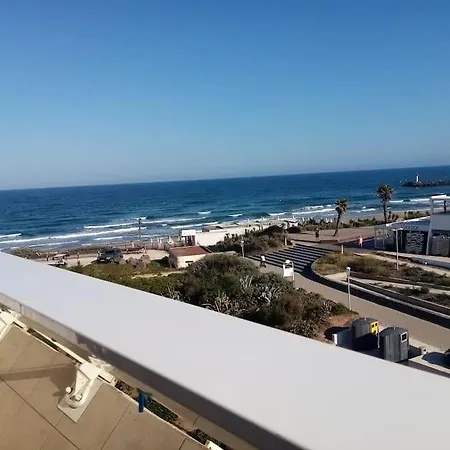 Apartment 2, Heliopolis D Au Village Naturiste *